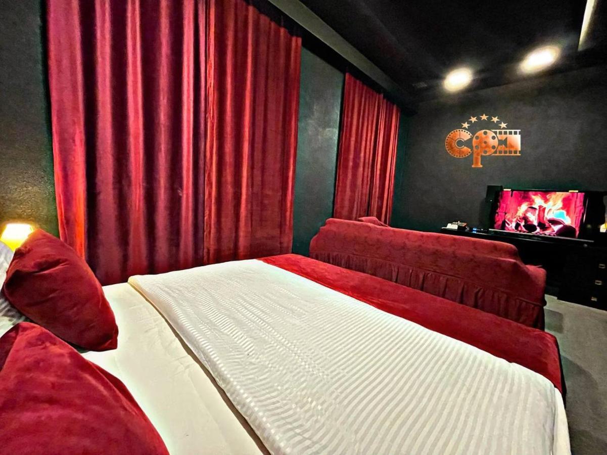 Cinema Plaza Hotel Baku Extérieur photo