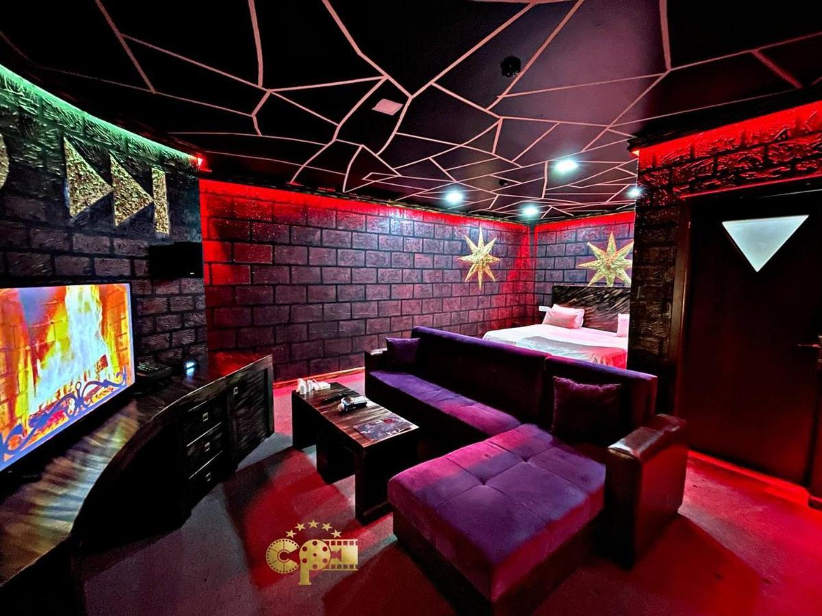 Cinema Plaza Hotel Baku Extérieur photo