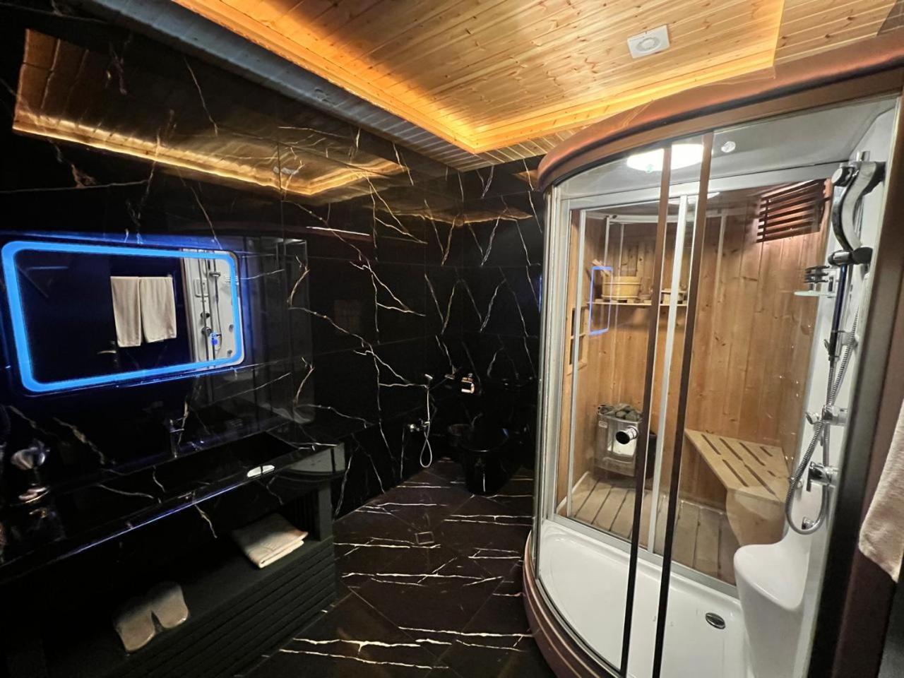 Cinema Plaza Hotel Baku Extérieur photo