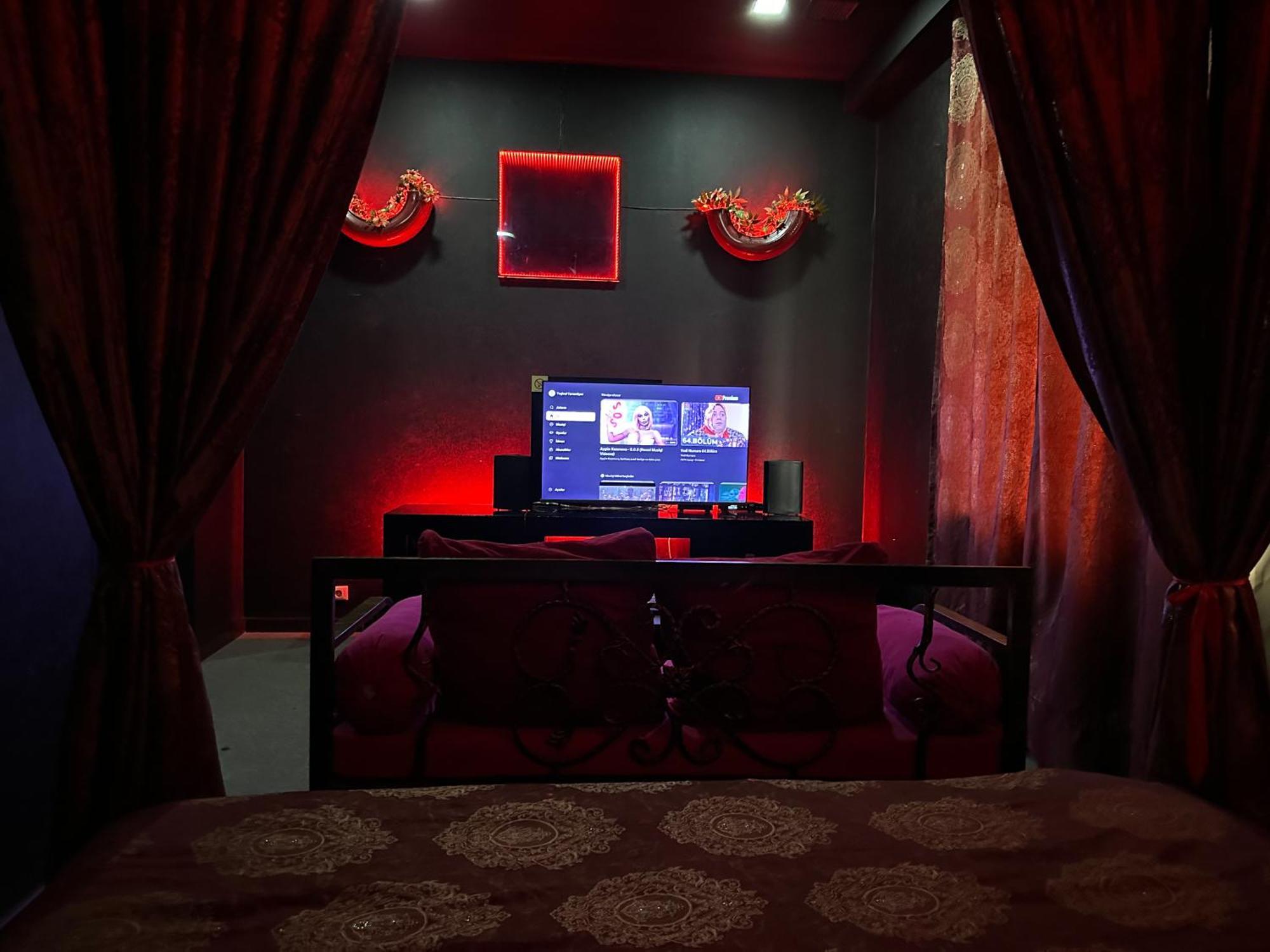 Cinema Plaza Hotel Baku Extérieur photo