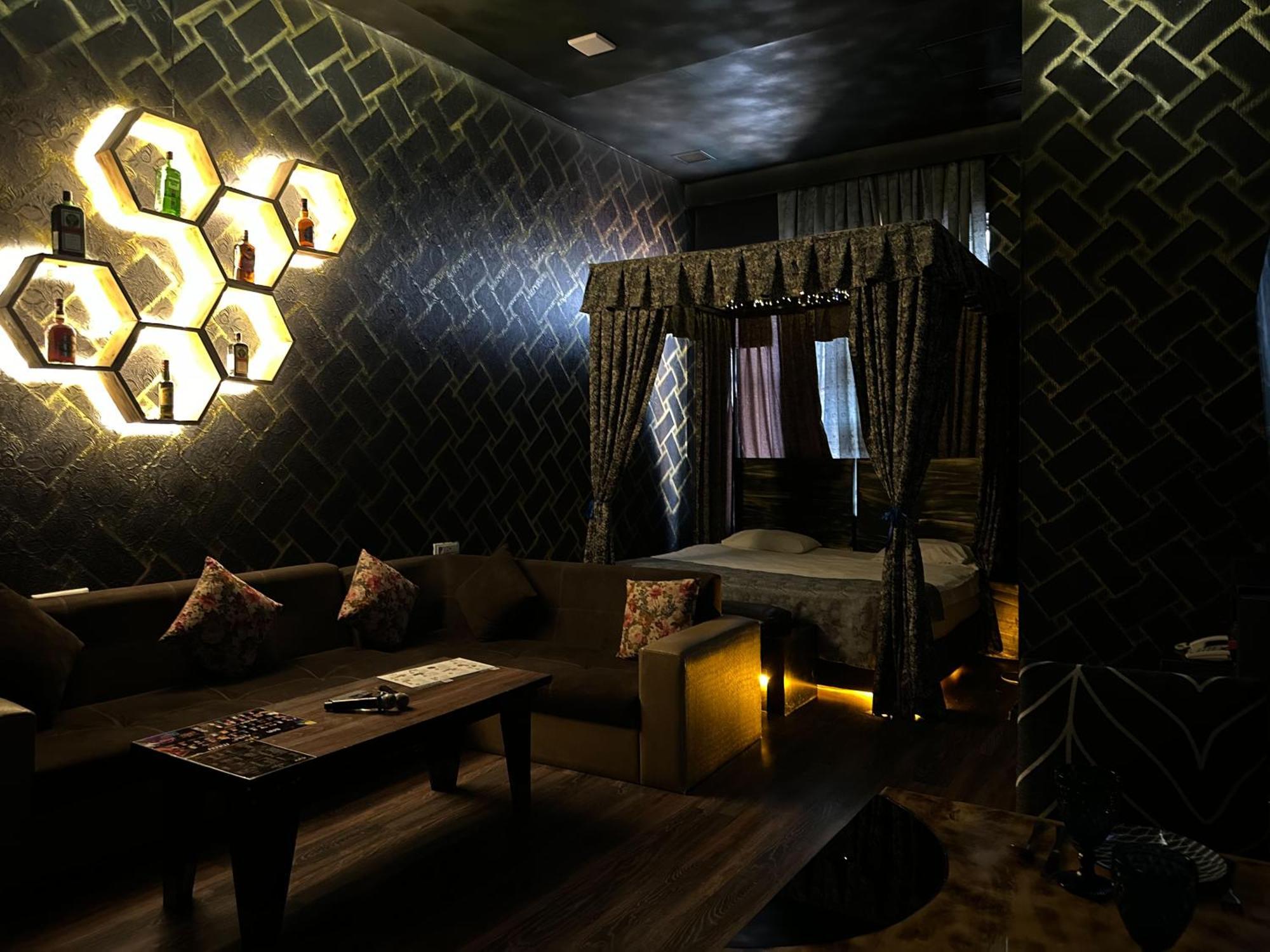 Cinema Plaza Hotel Baku Extérieur photo