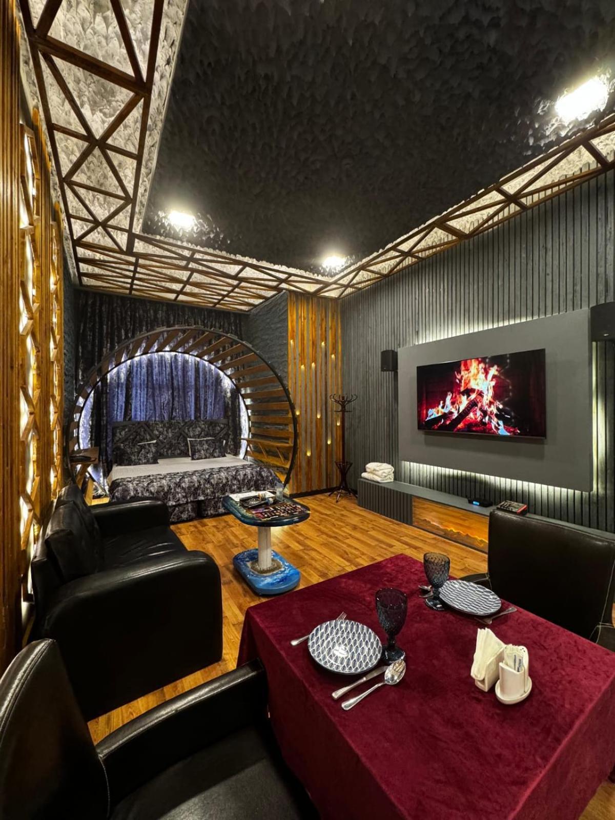 Cinema Plaza Hotel Baku Extérieur photo